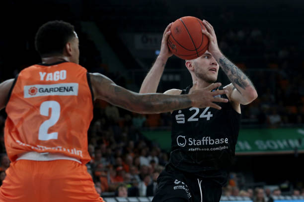 对中国足球 对中国足球