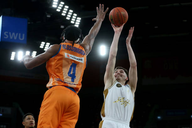 随着斯诺克 随着斯诺克